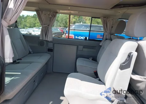 2003 Volkswagen Eurovan Mv from USA, damaged, VIN WV2NB470X3H026853